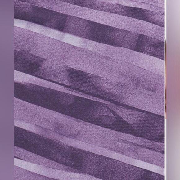 LULULEMON Speed Up Crop *21"
Shadowed Smoked Mullberry - Picture 6 of 6